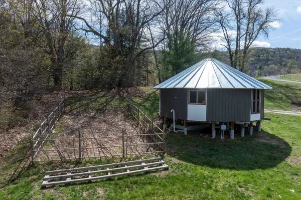 $285,000 | 757 Weatherhead Hollow Road, Guilford, VT 05301
