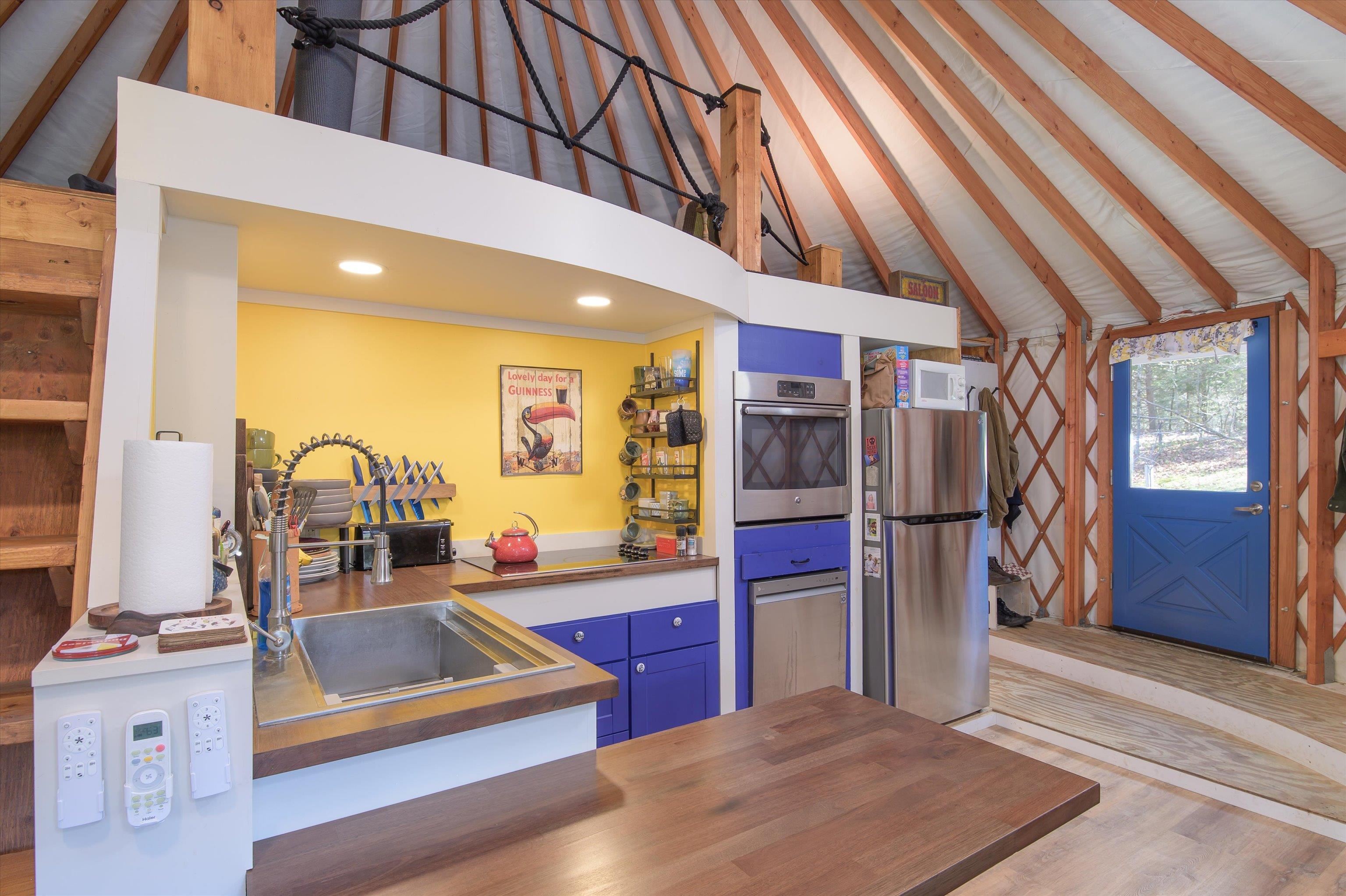 757 Weatherhead Hollow Road Guilford, VT 05301 - Photo 13 of 42