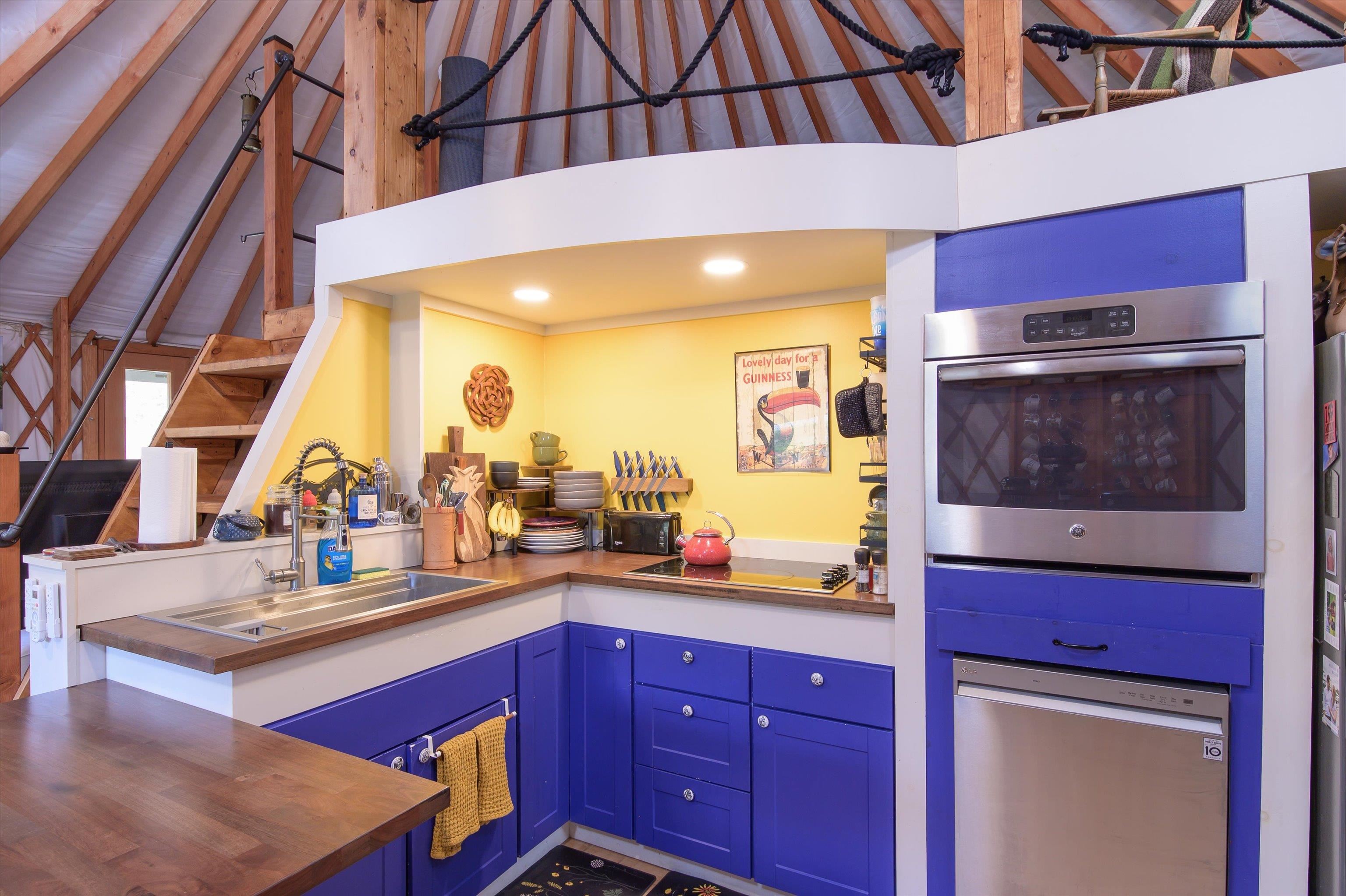757 Weatherhead Hollow Road Guilford, VT 05301 - Photo 15 of 42