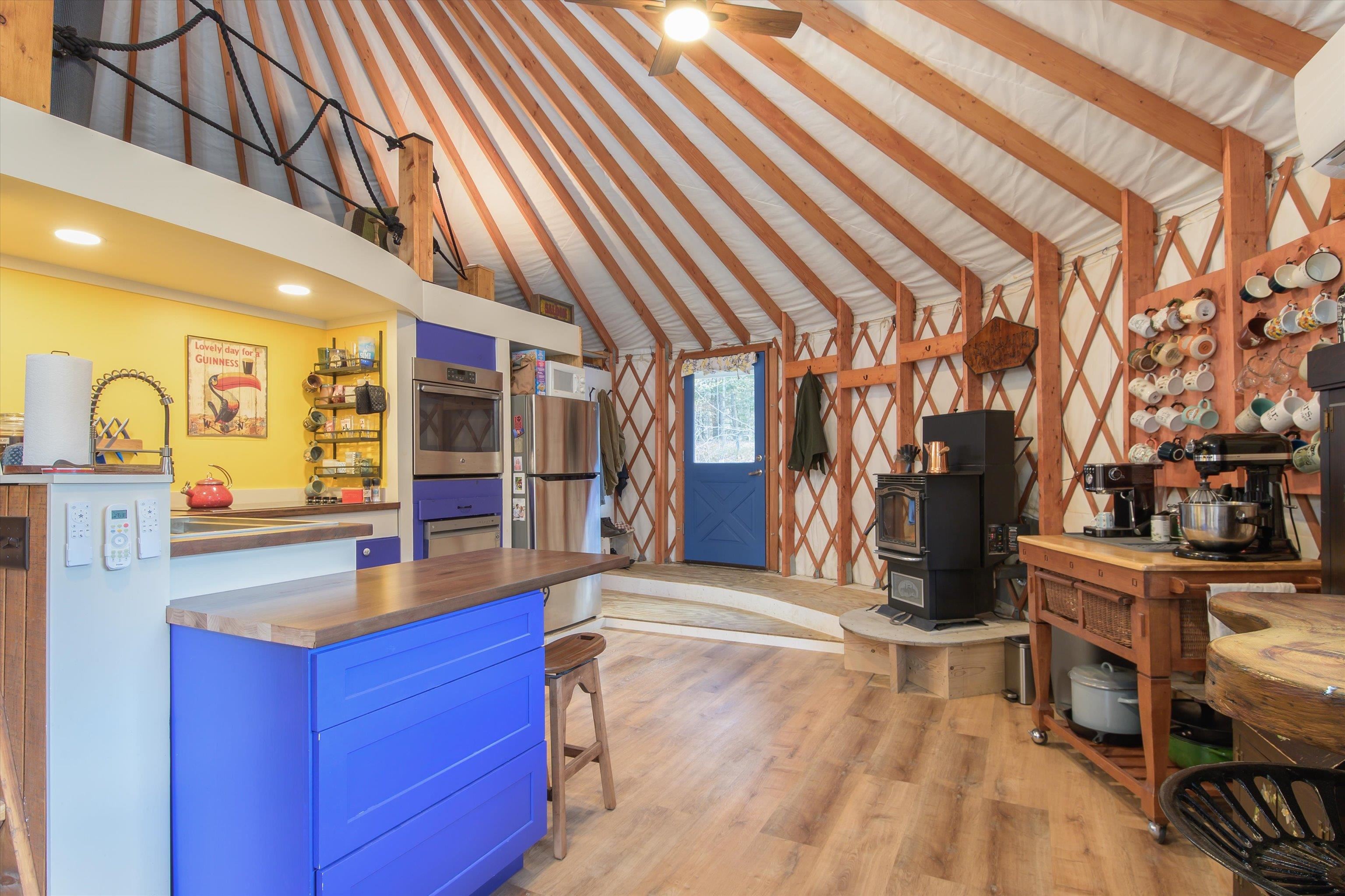757 Weatherhead Hollow Road Guilford, VT 05301 - Photo 19 of 42