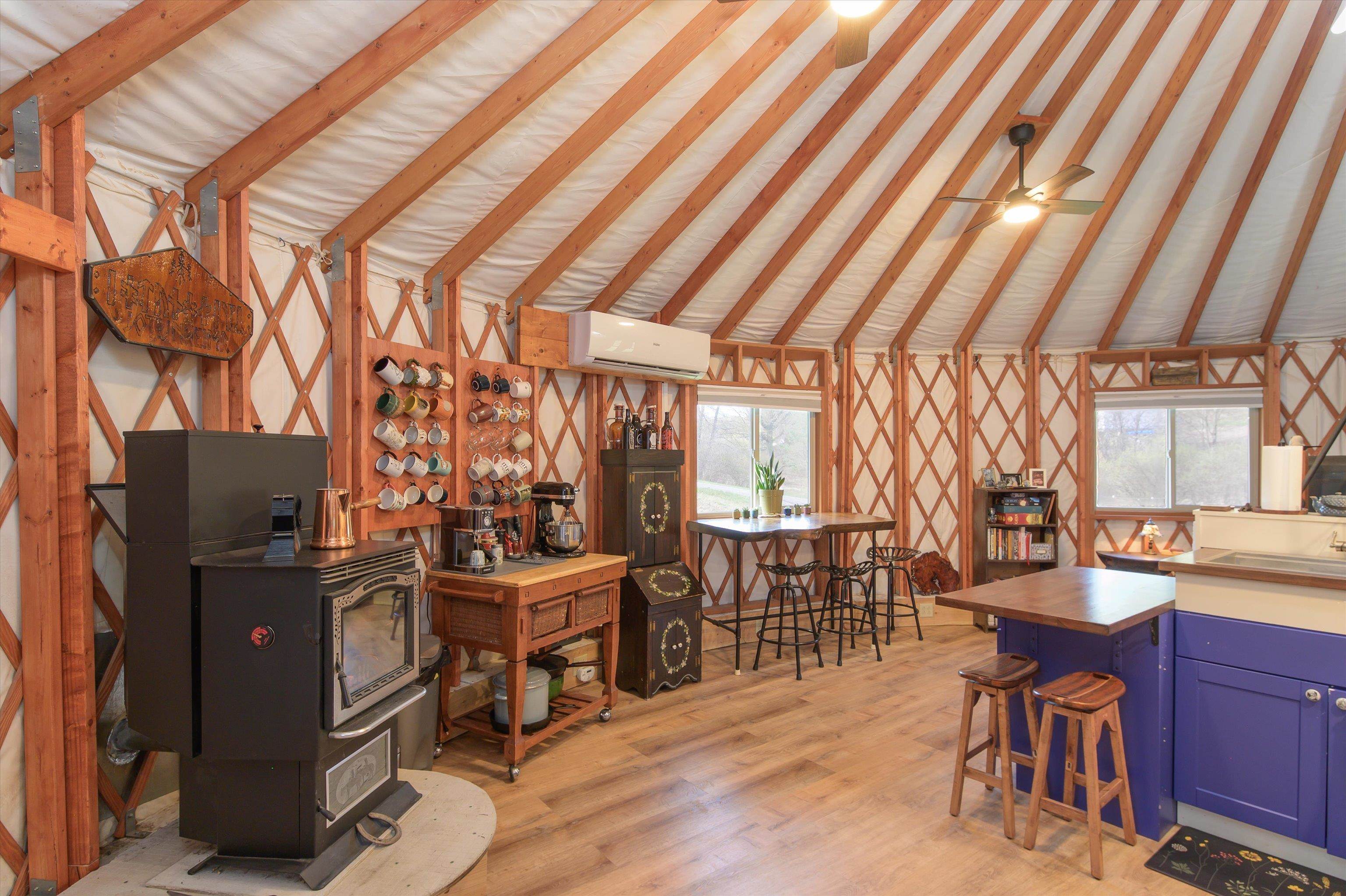 757 Weatherhead Hollow Road Guilford, VT 05301 - Photo 28 of 42