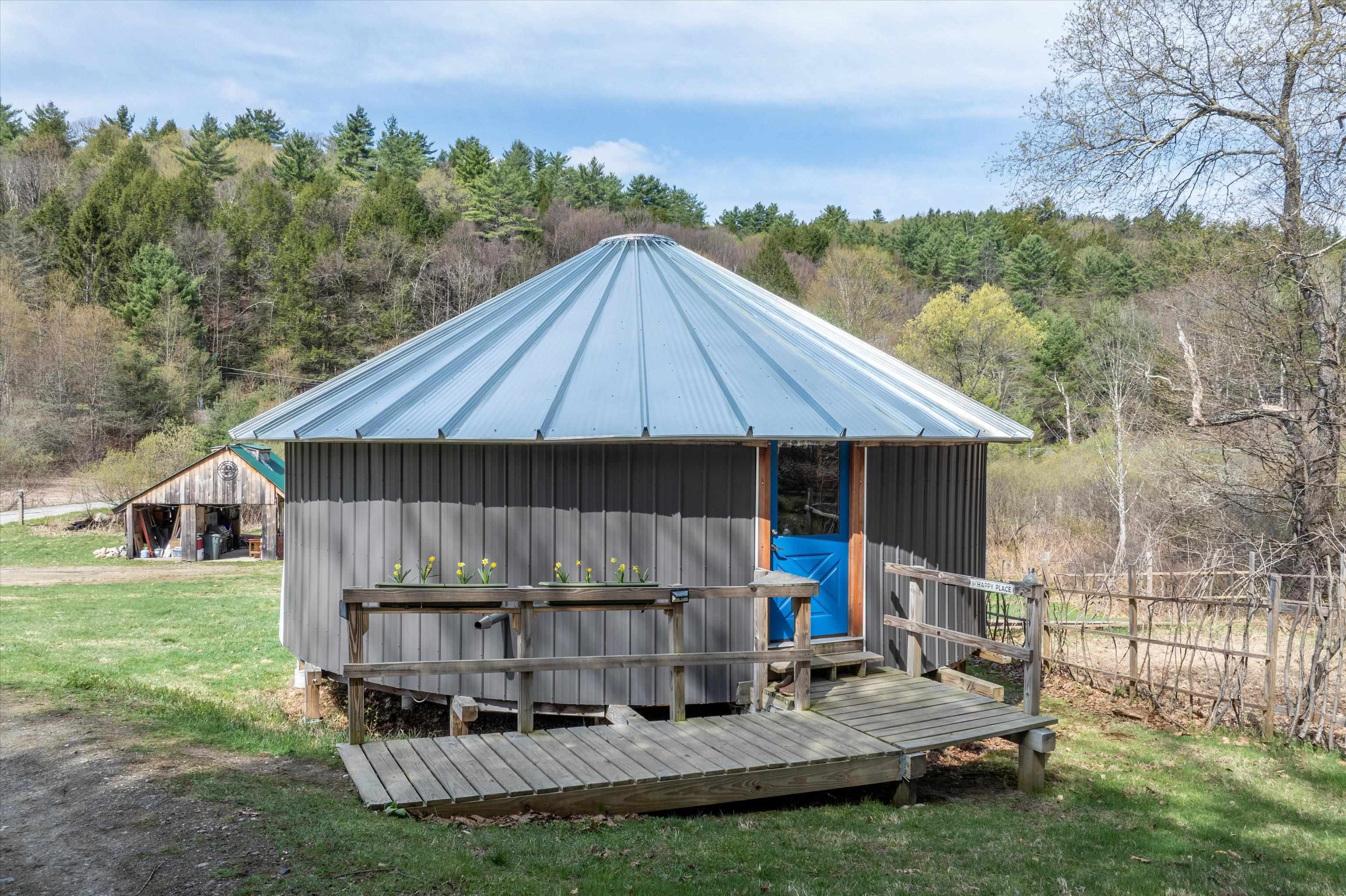 757 Weatherhead Hollow Road Guilford, VT 05301 - Photo 3 of 42