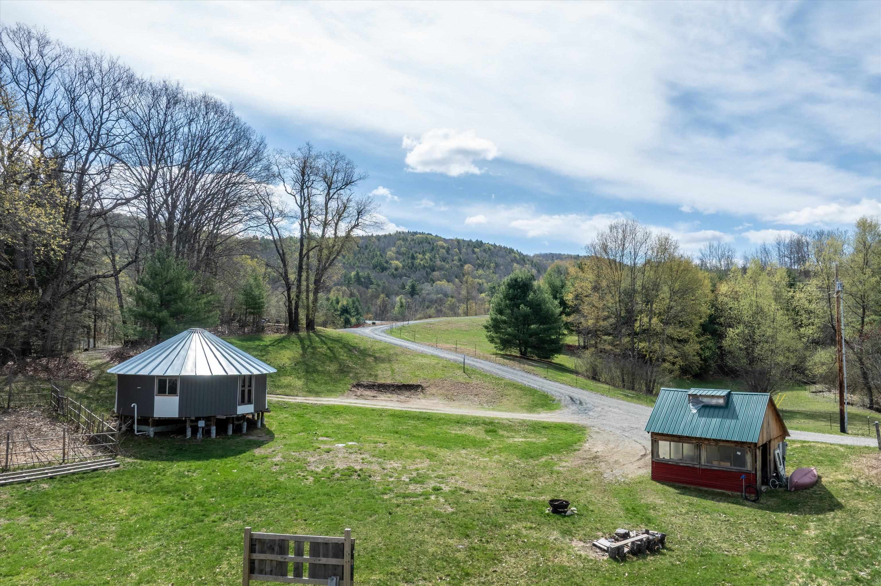 757 Weatherhead Hollow Road Guilford, VT 05301 - Photo 6 of 42