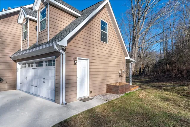 $415,000 | 3930 Mabery Road, Gainesville, GA 30507