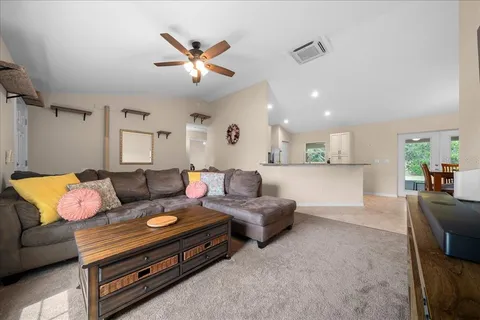$284,900 | 391 Marion Oaks Pass, Ocala, FL 34473