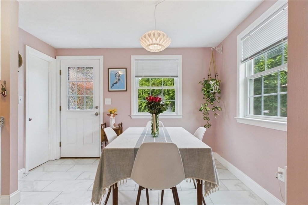 110 Hooper Road, Unit 110 Dedham, MA 02026 - Photo 6 of 34 Gallery Image 6