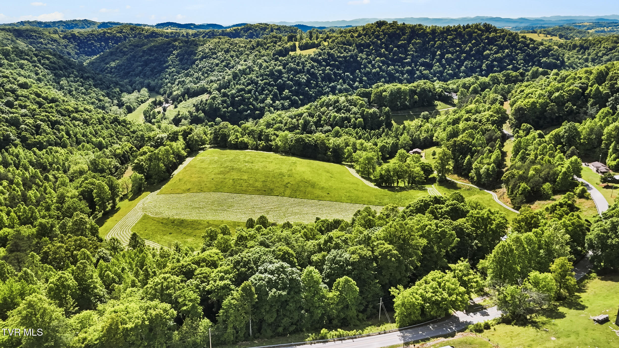 3609 Cave Springs Road Tazewell, TN 37879 - Photo 15 of 33 dji_20260511164043_0437_d
