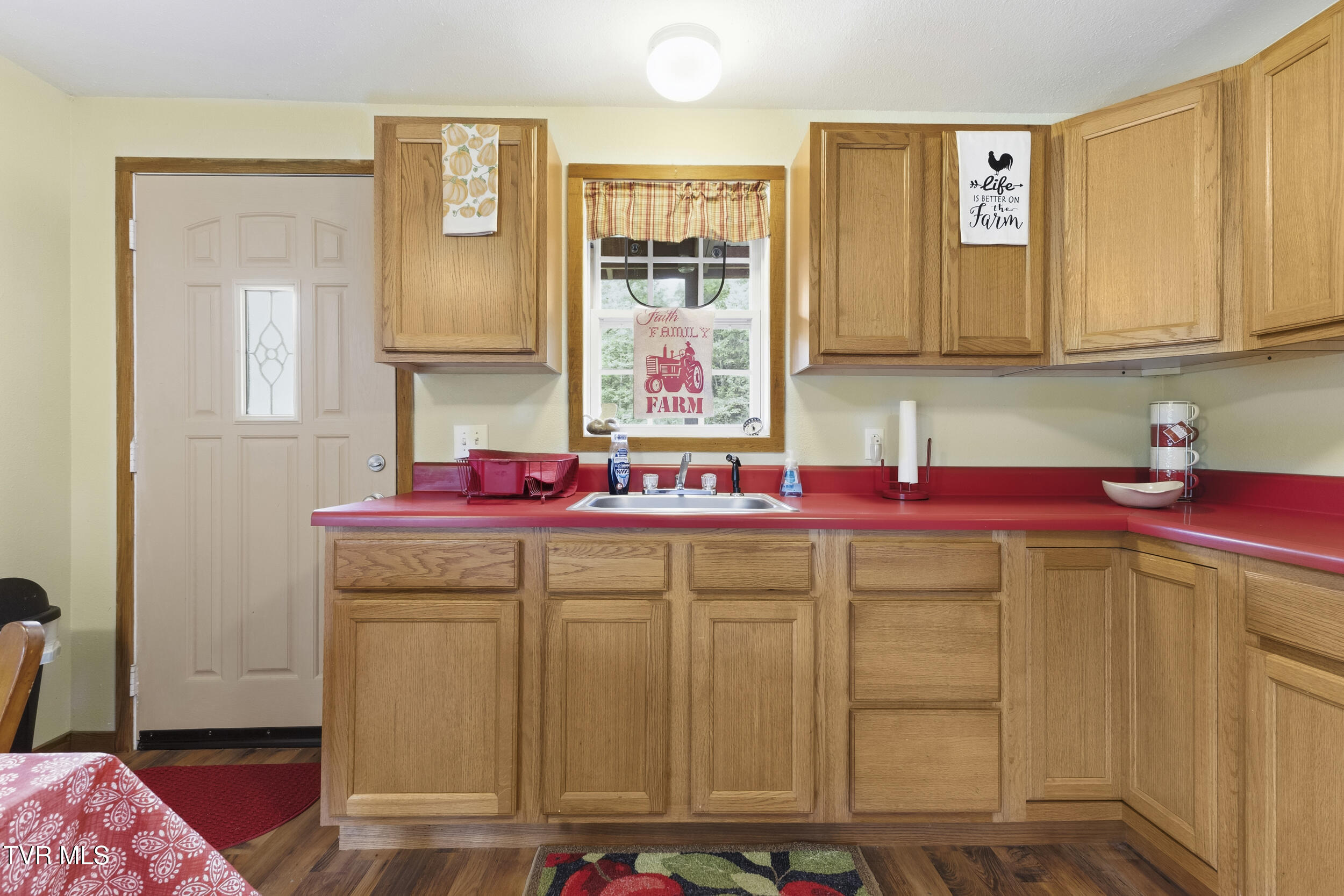 3609 Cave Springs Road Tazewell, TN 37879 - Photo 22 of 33 img_4246