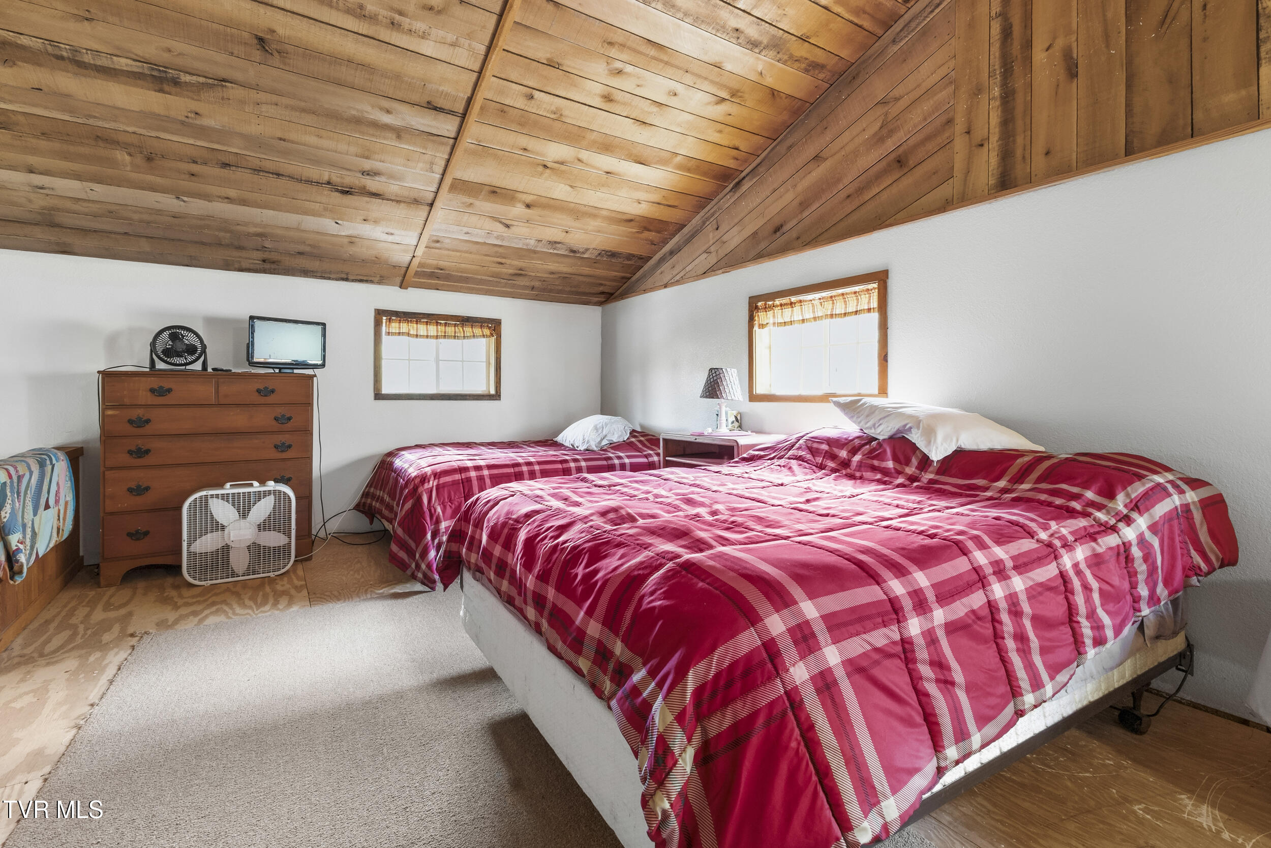 3609 Cave Springs Road Tazewell, TN 37879 - Photo 28 of 33 img_4279