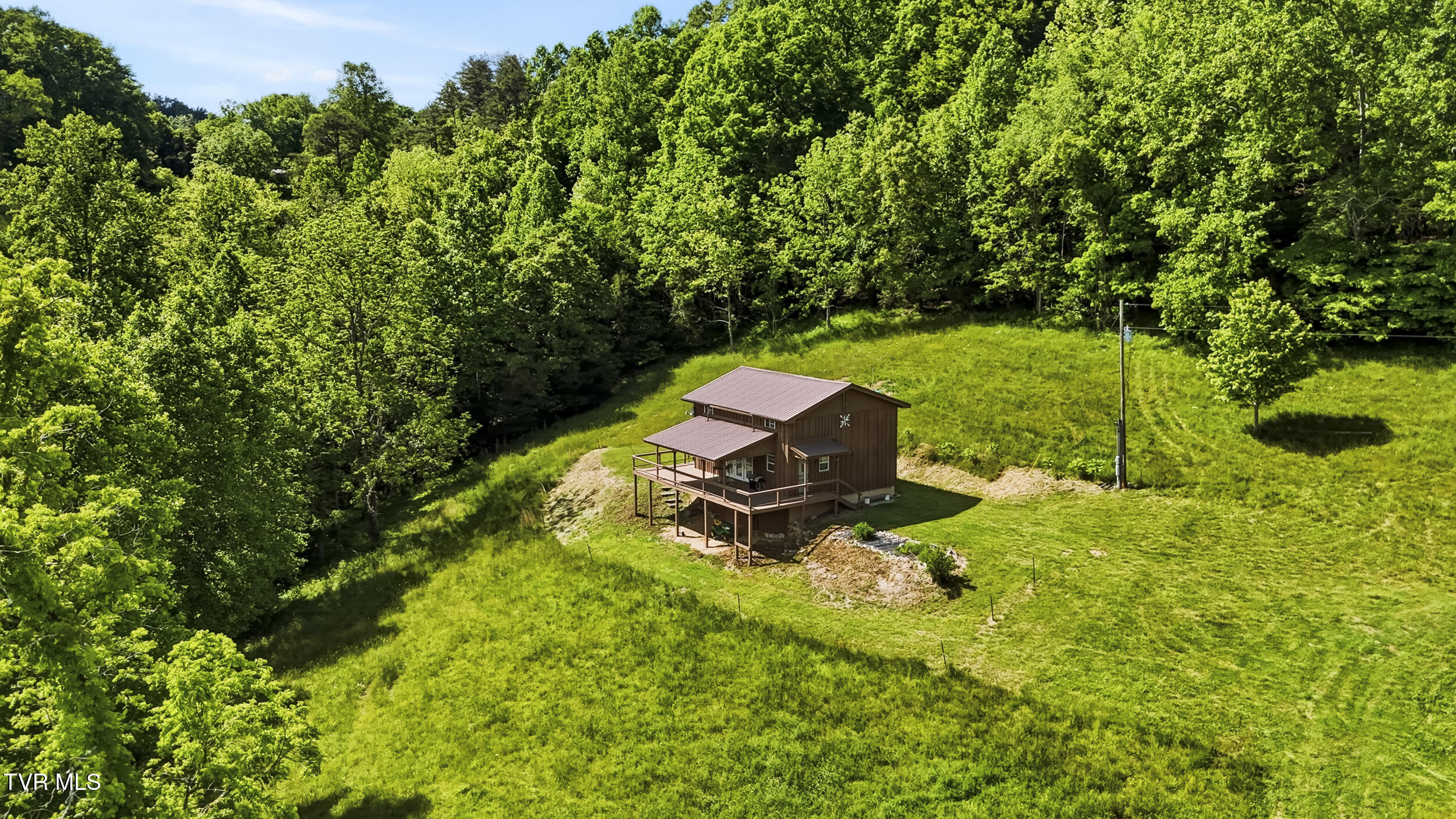 3609 Cave Springs Road Tazewell, TN 37879 - Photo 8 of 33 dji_20260511161444_0404_d