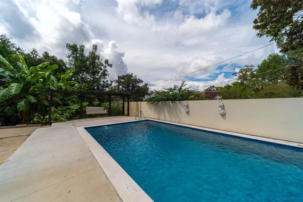 $975,000 | 911 Alachua Avenue, Tallahassee, FL 32308