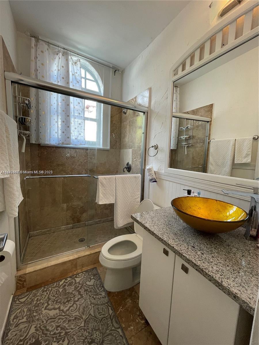 3224 Biscayne Boulevard, Unit B1 Miami, FL 33137 - Photo 15 of 24