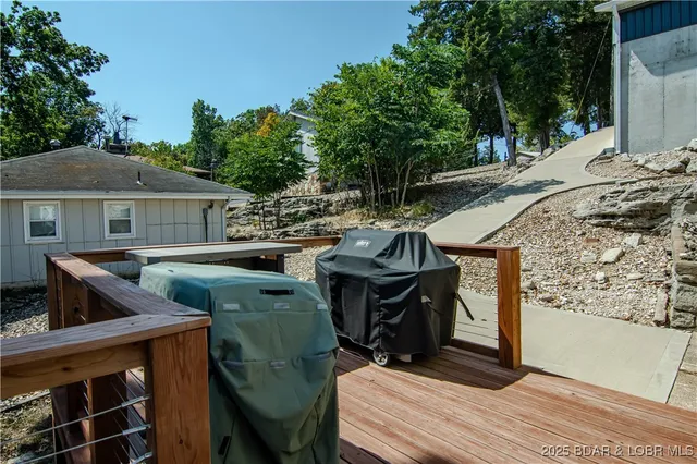 $599,900 | 29419 Towering Oaks Lane, Gravois Mills, MO 65037