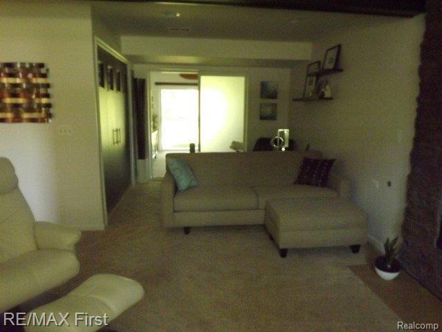 781 Bolinger Street Rochester, MI 48307 - Photo 34 of 44 Family Rm