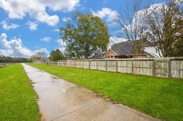 $638,000 | 5307 Portage Rock Lane, Katy, TX 77450