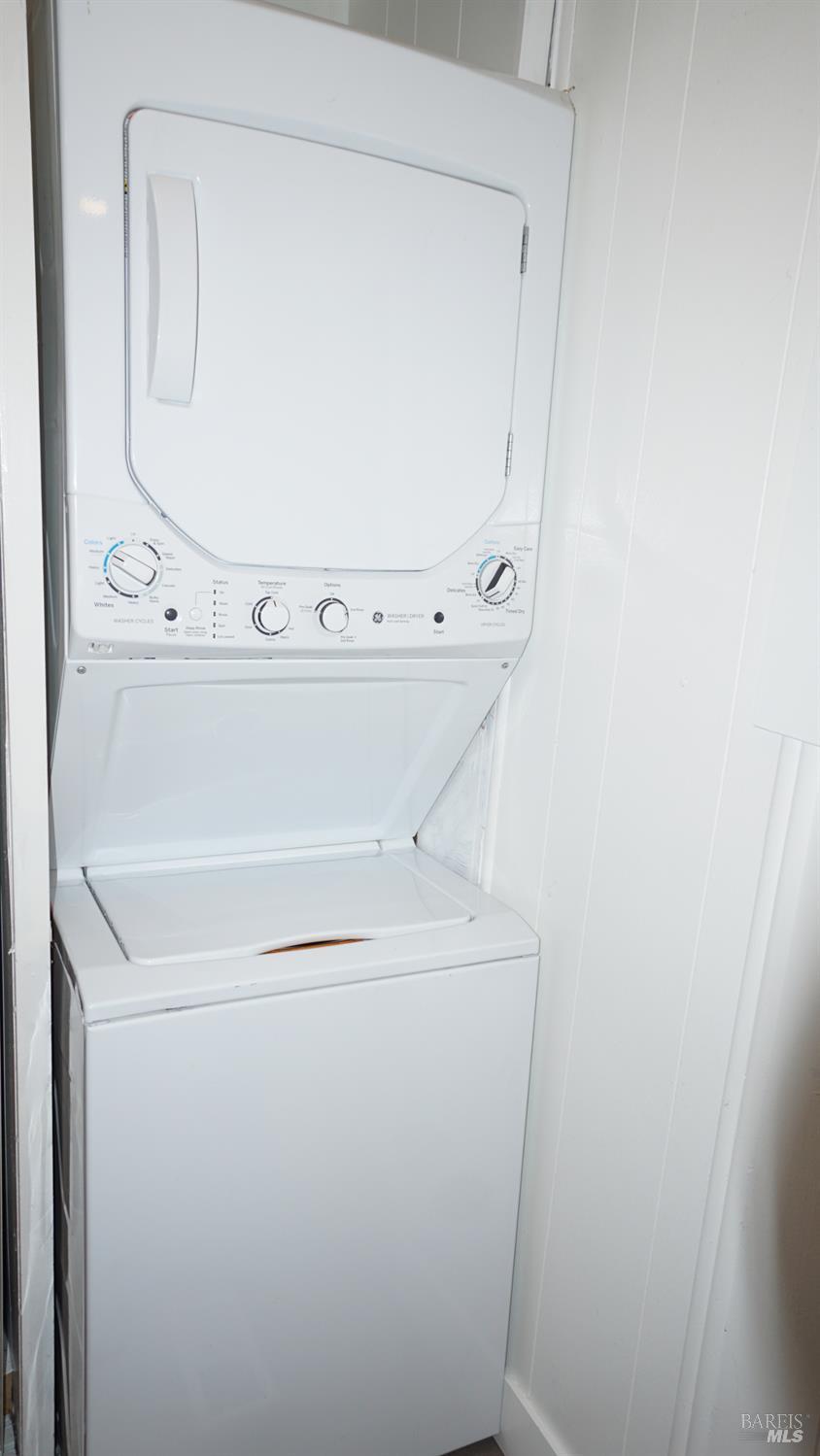 74 Ranchito Court Santa Rosa, CA 95403 - Photo 20 of 21 Stackable washer and dryer.