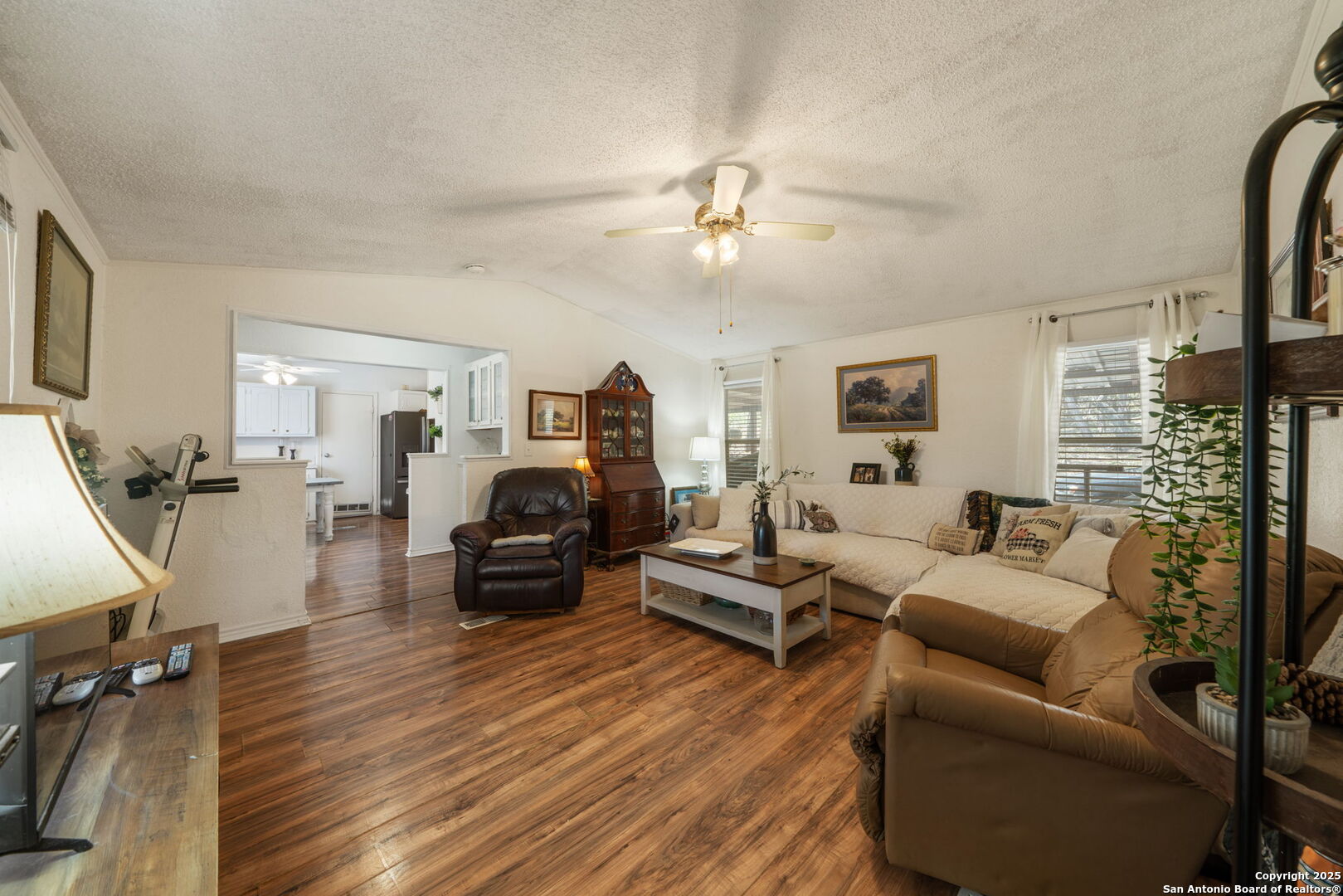 1128 Wright Drive Bandera, TX 78003 - Photo 12 of 46