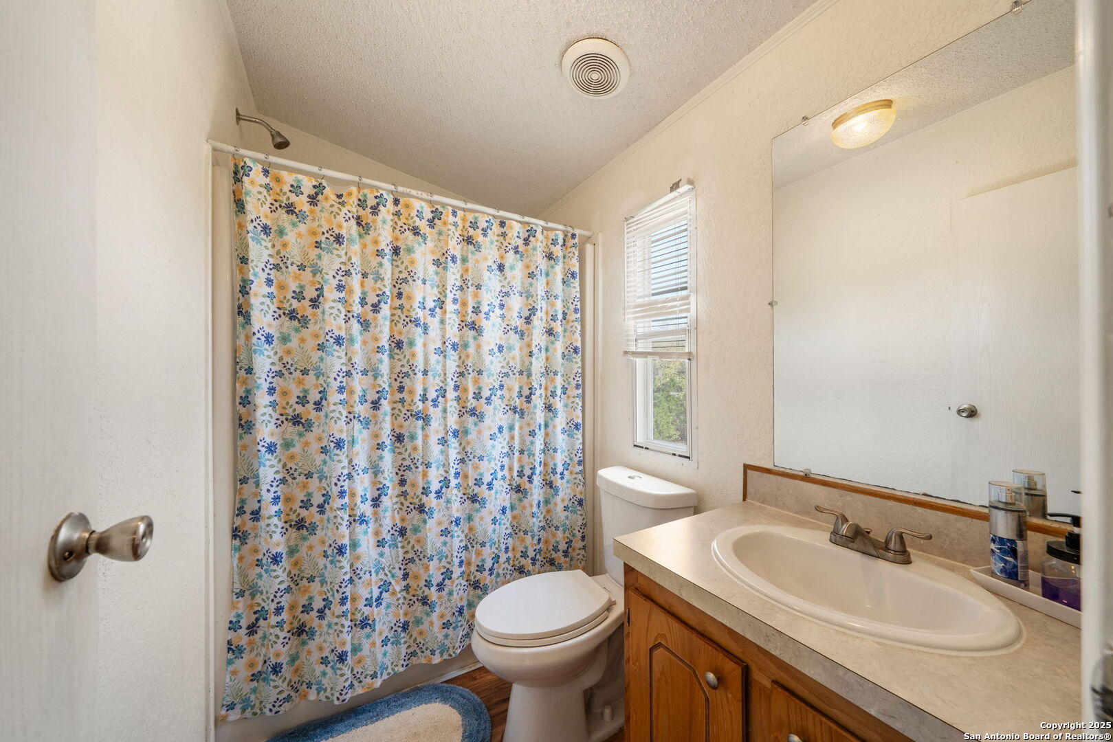 1128 Wright Drive Bandera, TX 78003 - Photo 25 of 46