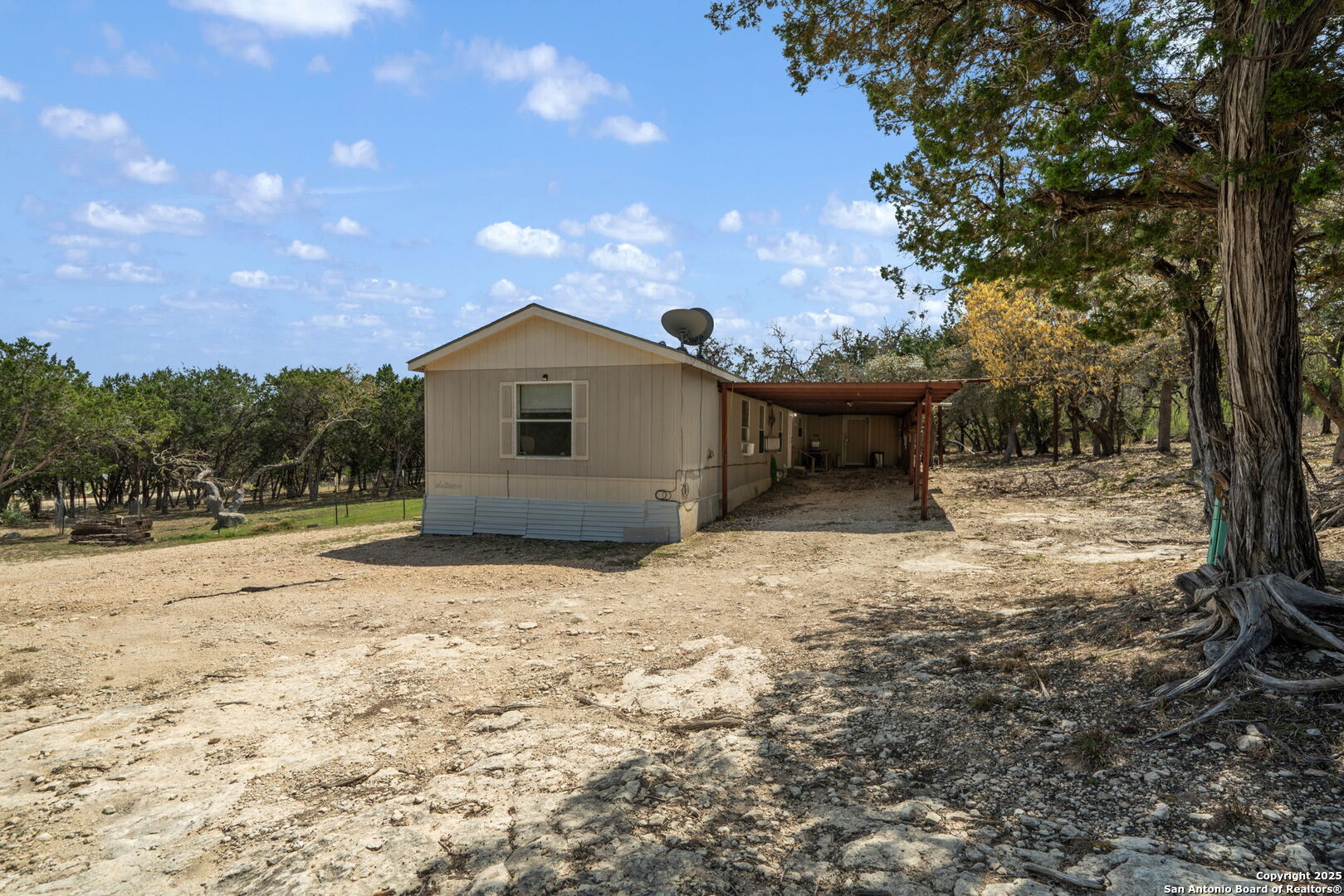 1128 Wright Drive Bandera, TX 78003 - Photo 29 of 46