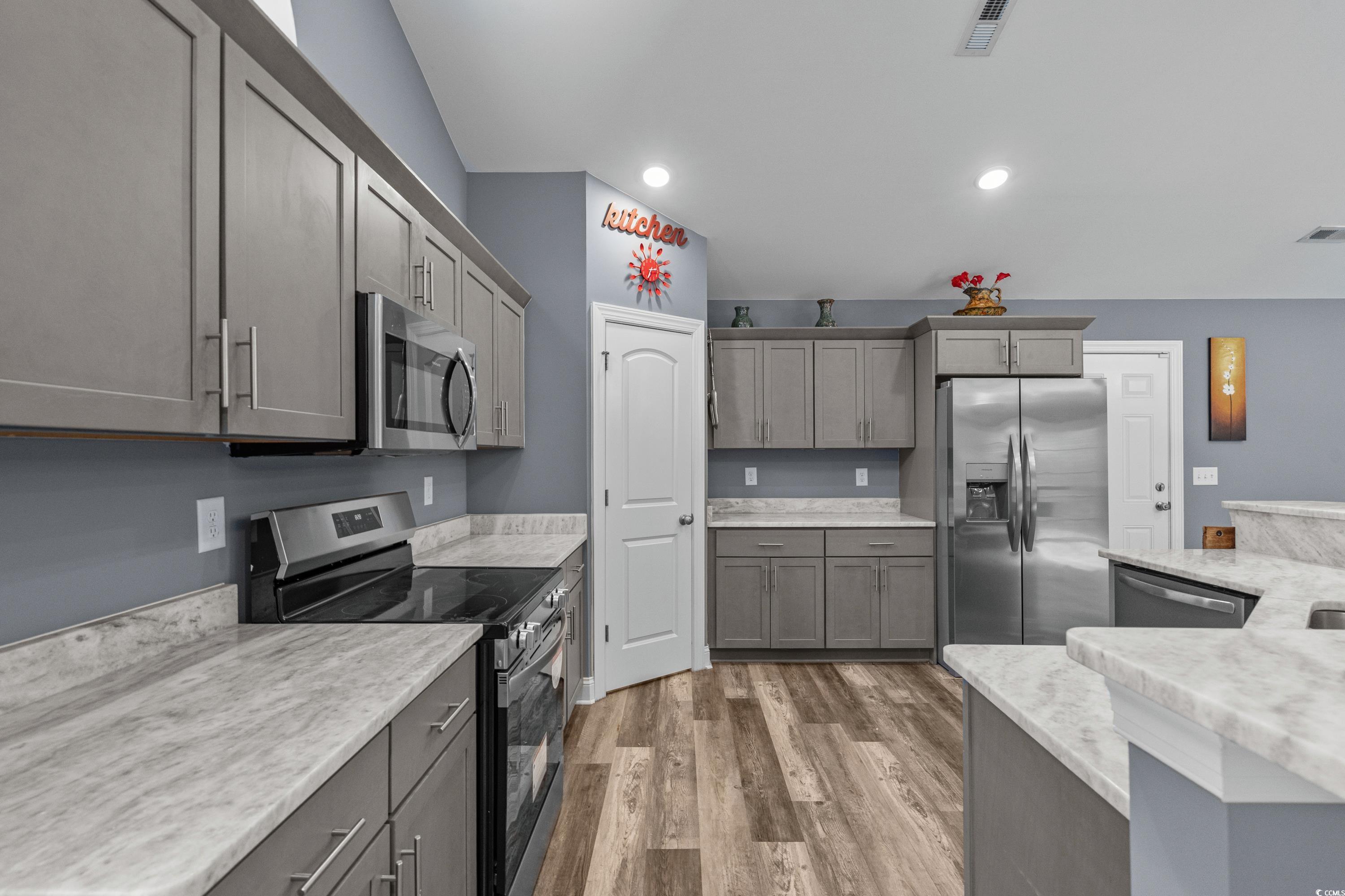 3836 Journeys End Road Murrells Inlet, SC 29576 - Photo 14 of 40 Gallery Image 14