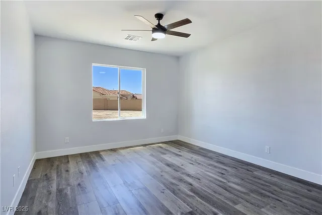 $489,900 | 6920 Longmeadow Drive, Pahrump, NV 89061