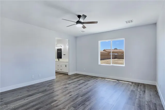 $489,900 | 6920 Longmeadow Drive, Pahrump, NV 89061
