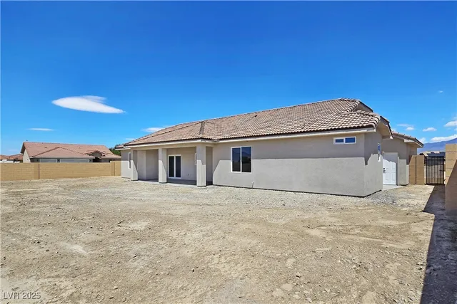 $489,900 | 6920 Longmeadow Drive, Pahrump, NV 89061