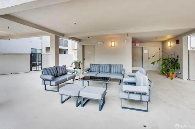 a view of building with an outdoor space