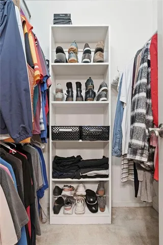 $400,000 | 12385 South Quail Ridge Drive, Olathe, KS 66061