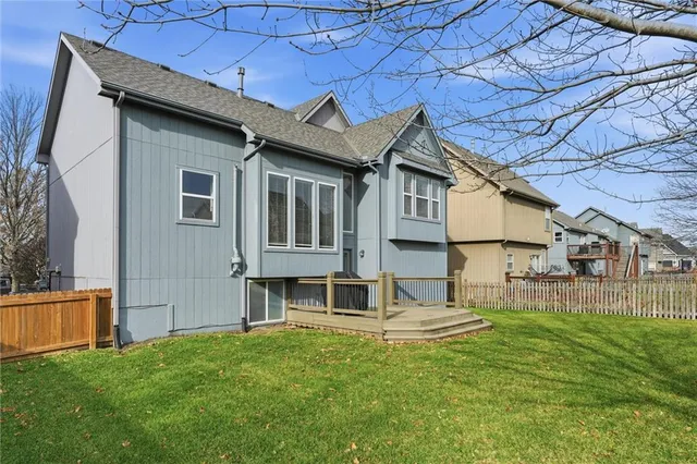 $400,000 | 12385 South Quail Ridge Drive, Olathe, KS 66061