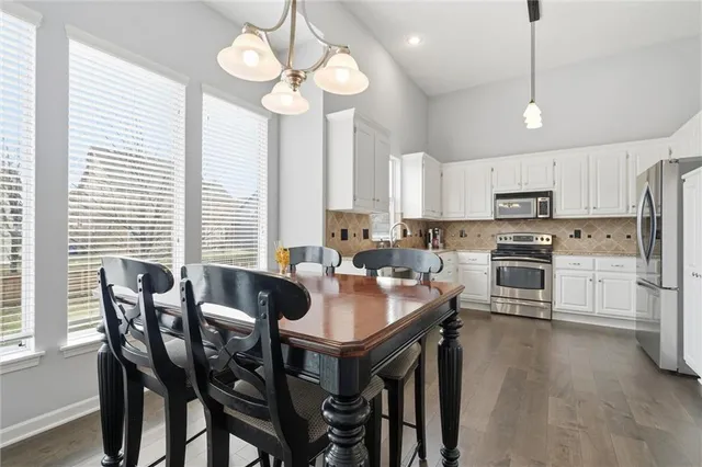 $400,000 | 12385 South Quail Ridge Drive, Olathe, KS 66061