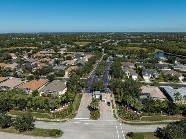 $675,000 | 7815 Ashley Circle, Bradenton, FL 34201