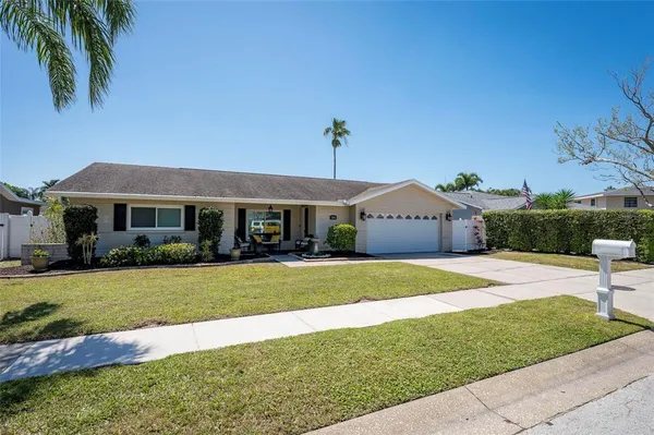 $675,000 | 12312 89th Terrace, Seminole, FL 33772