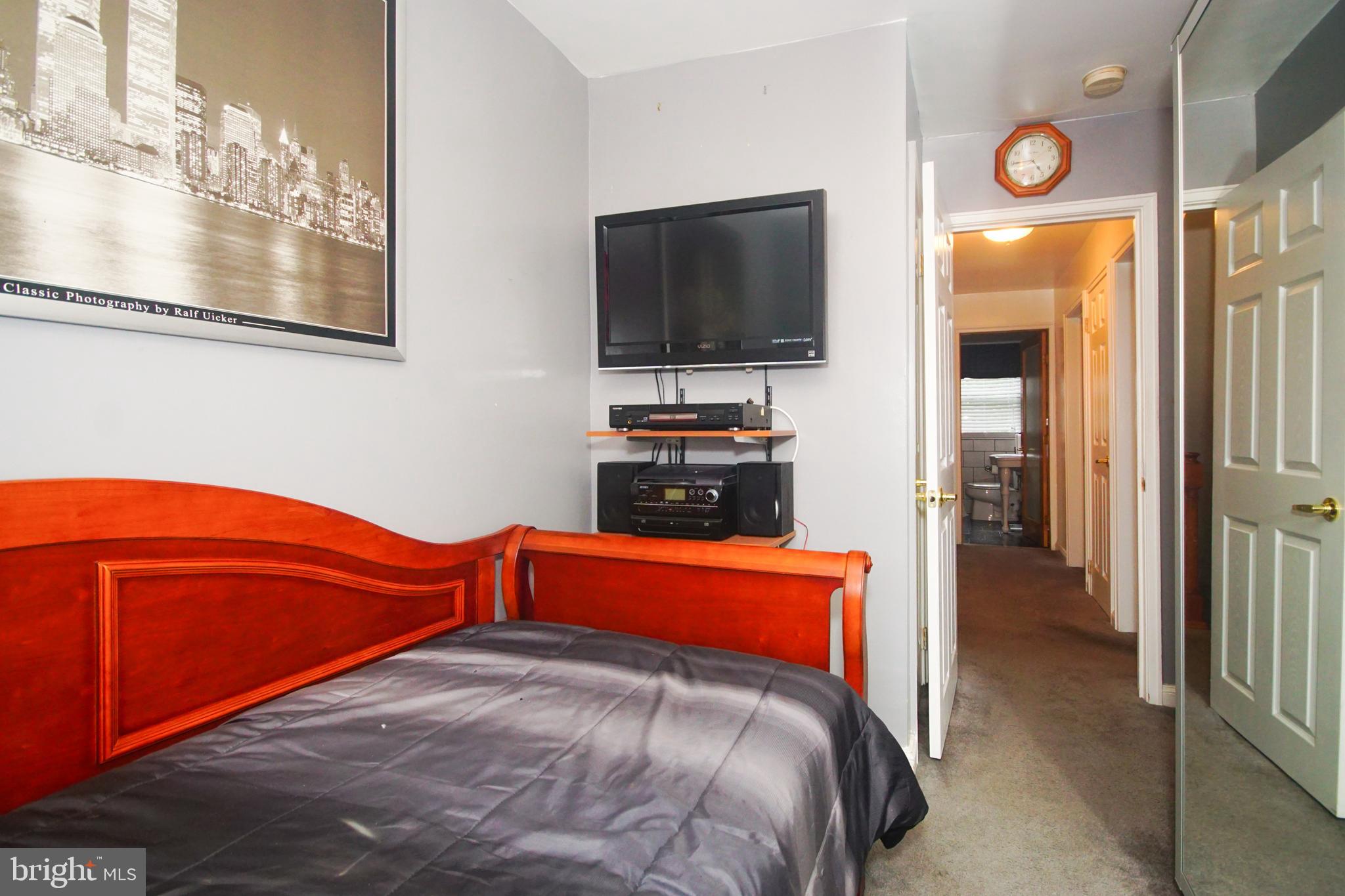 5013 Hillen Road Baltimore, MD 21239 - Photo 18 of 25 Upper Level 3rd Bedroom