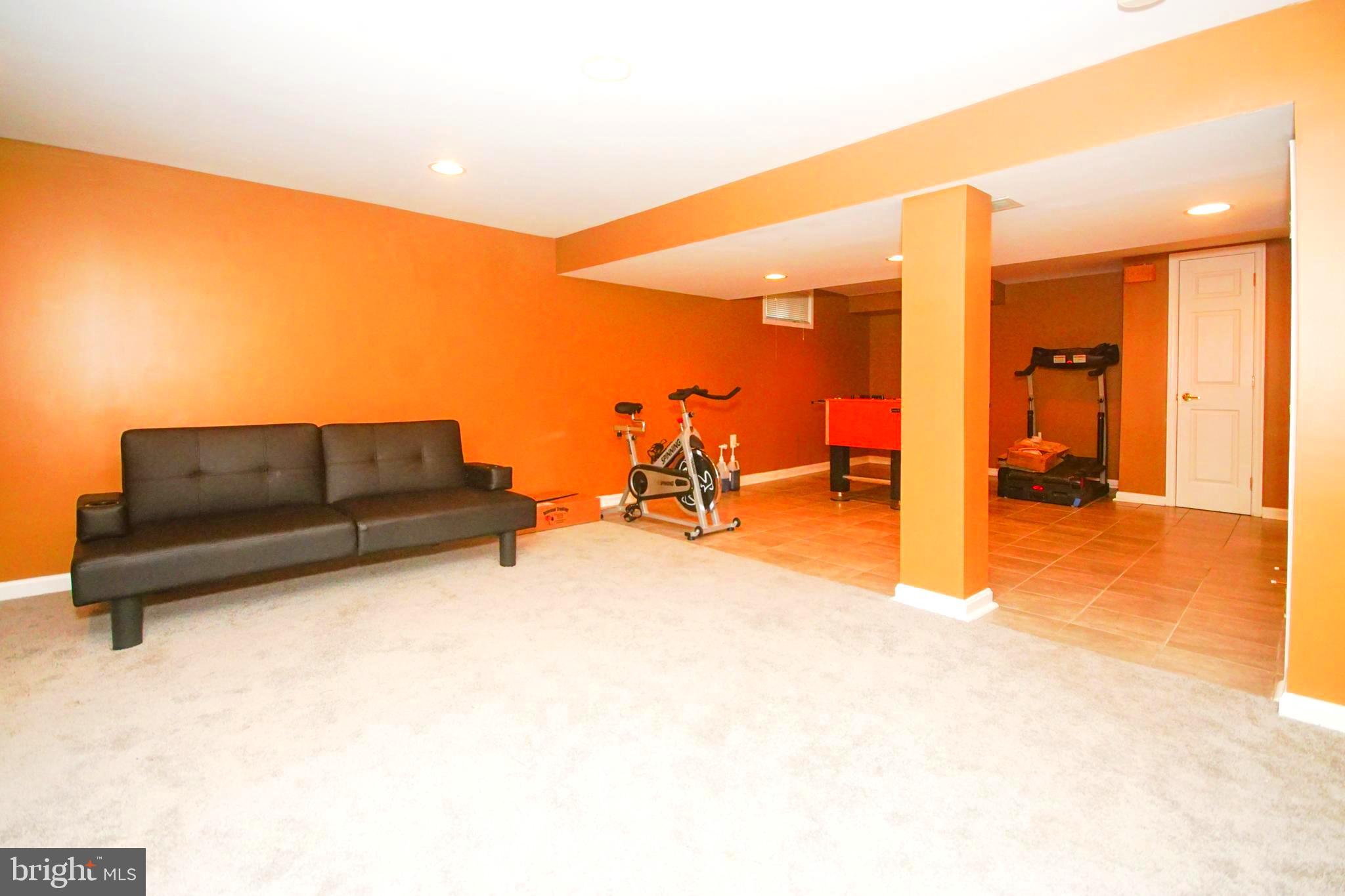 5013 Hillen Road Baltimore, MD 21239 - Photo 24 of 25 Finished Basement