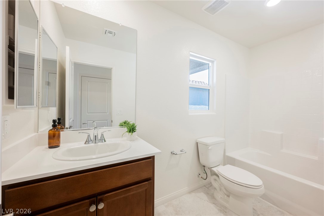 724 Wild Highlands Lane Henderson, NV 89015 - Photo 16 of 25 Bathroom 2