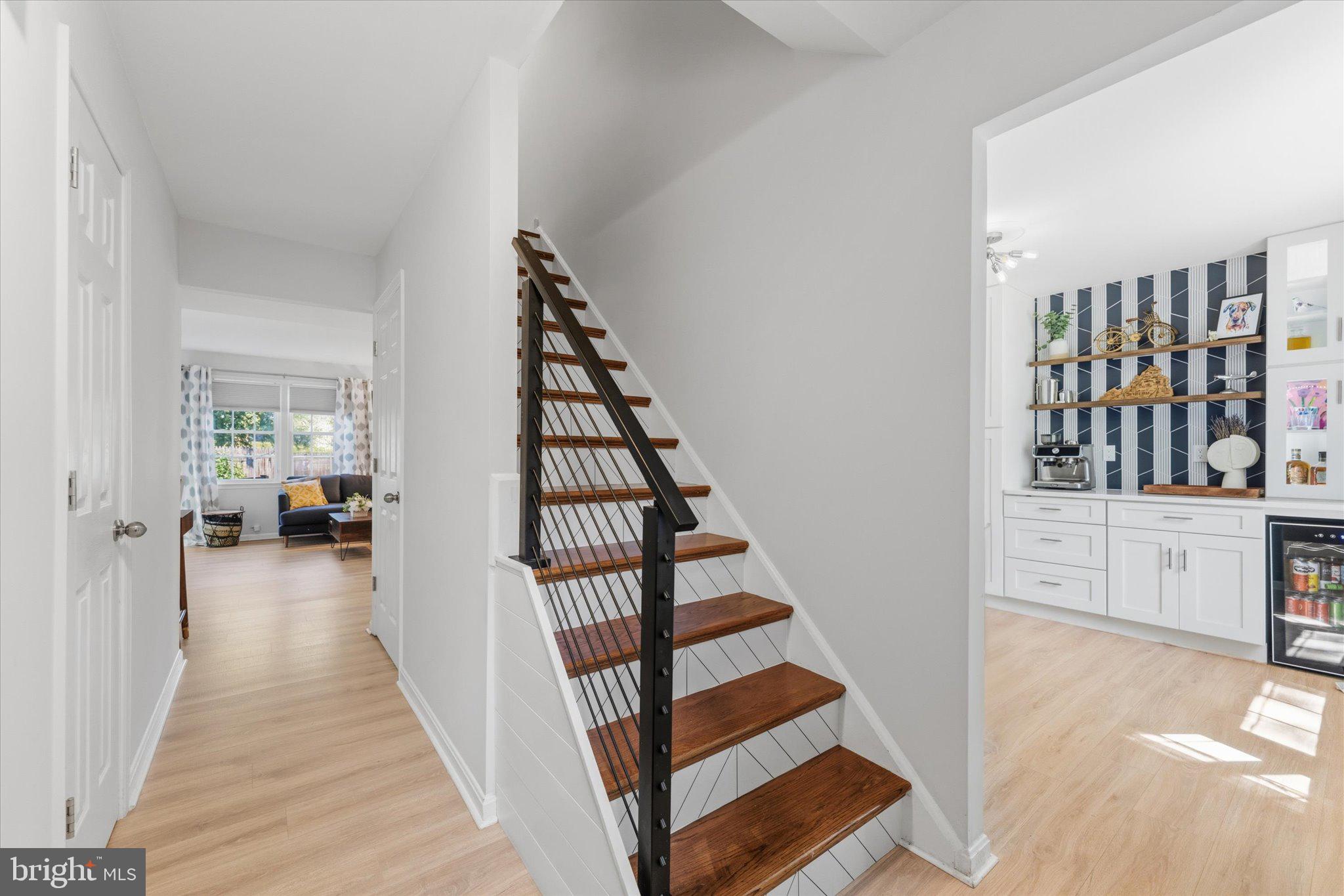 6865 Brian Michael Court Springfield, VA 22153 - Photo 7 of 44