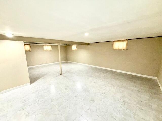 7809 Chase Street Merrillville, IN 46410 - Photo 18 of 33 an empty room with a empty space