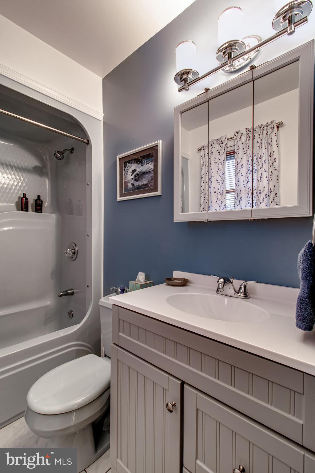 1609 Cape May Road Baltimore, MD 21221 - Photo 18 of 39 Primary Bedroom Full Bath