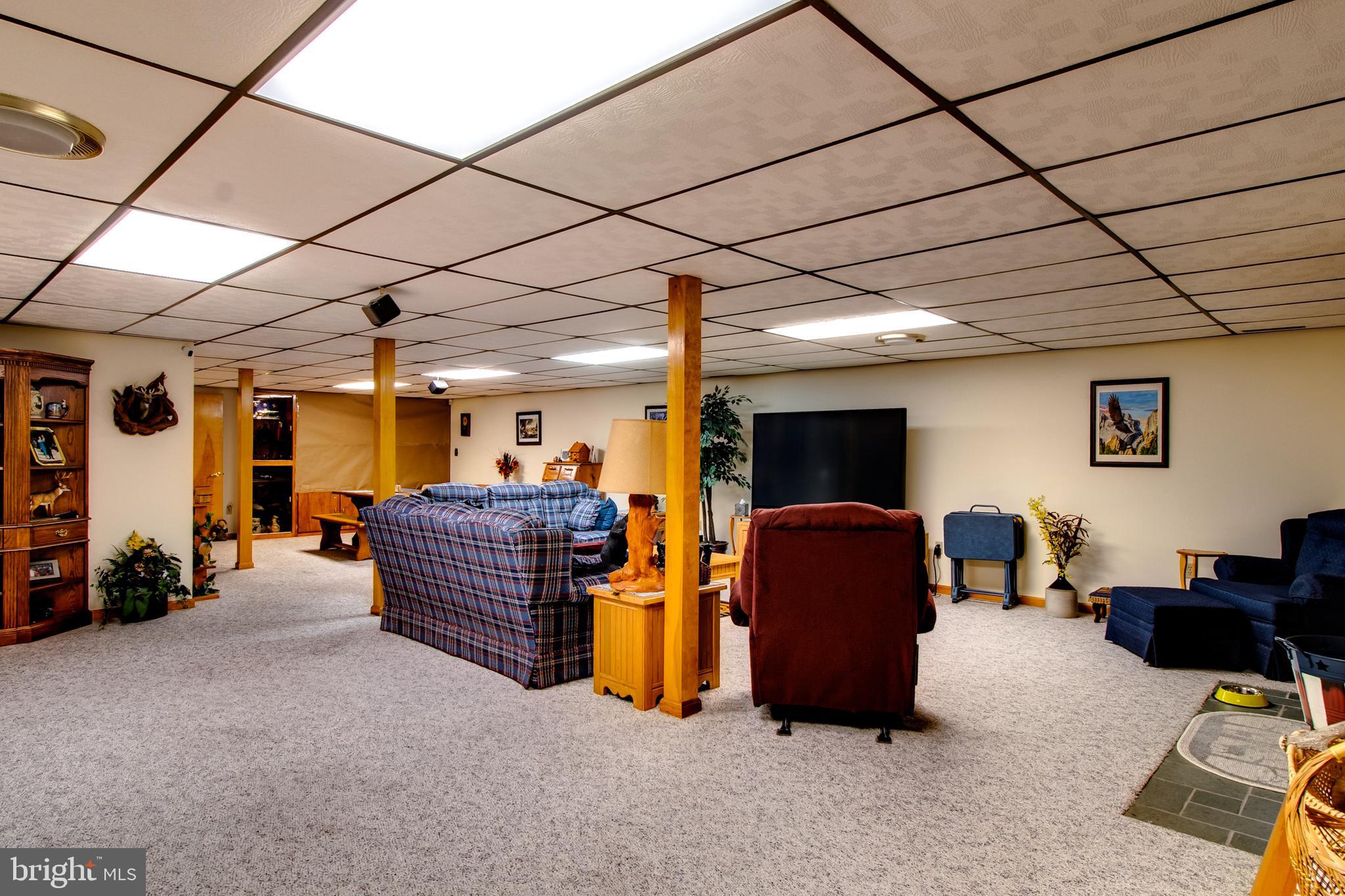 1609 Cape May Road Baltimore, MD 21221 - Photo 27 of 39 Family Room