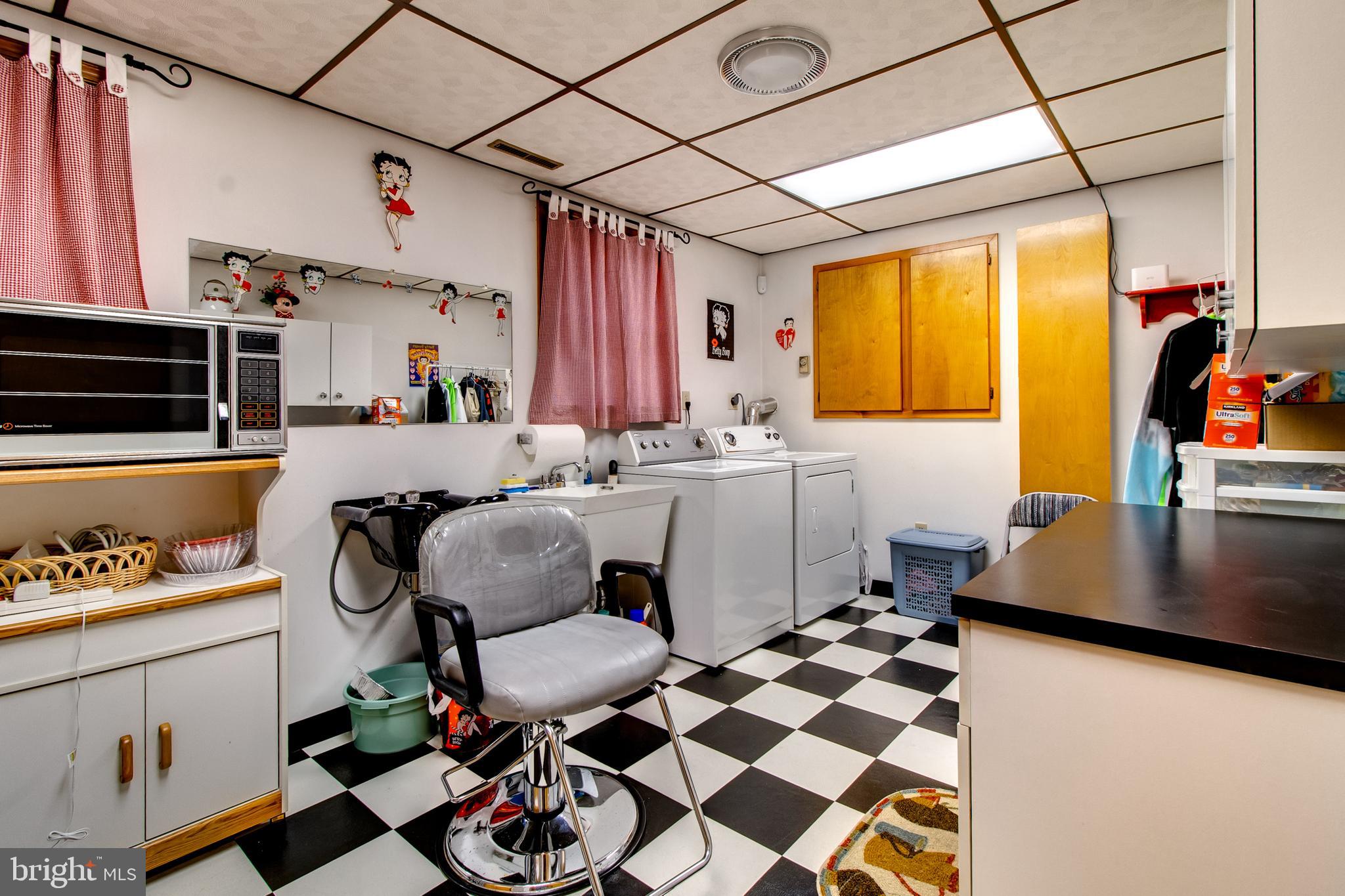 1609 Cape May Road Baltimore, MD 21221 - Photo 31 of 39 Laundry Room