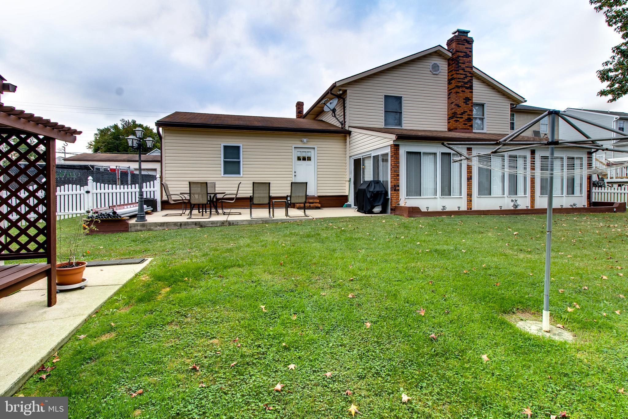 1609 Cape May Road Baltimore, MD 21221 - Photo 35 of 39 Rear View