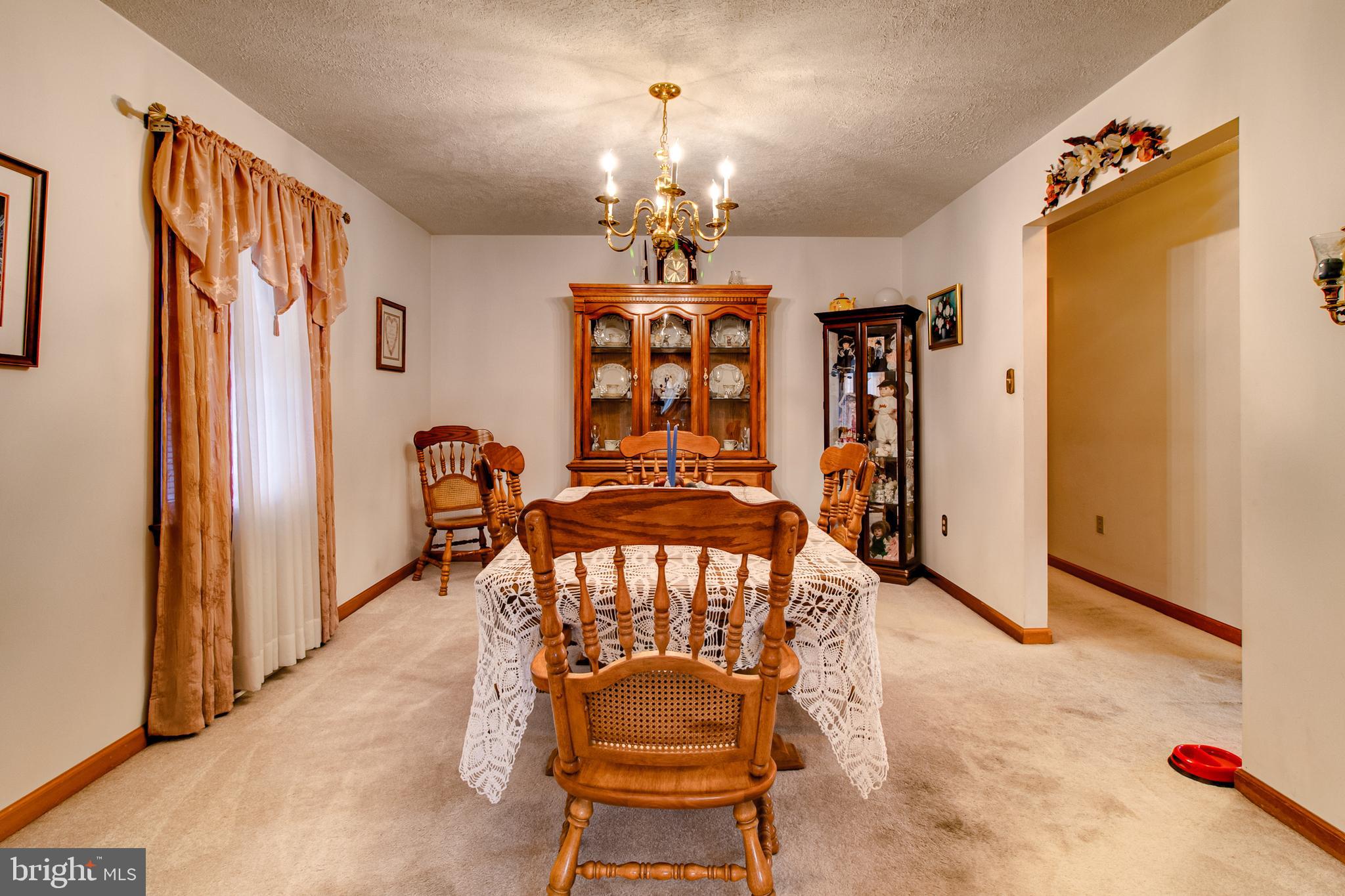 1609 Cape May Road Baltimore, MD 21221 - Photo 9 of 39 Dining Room