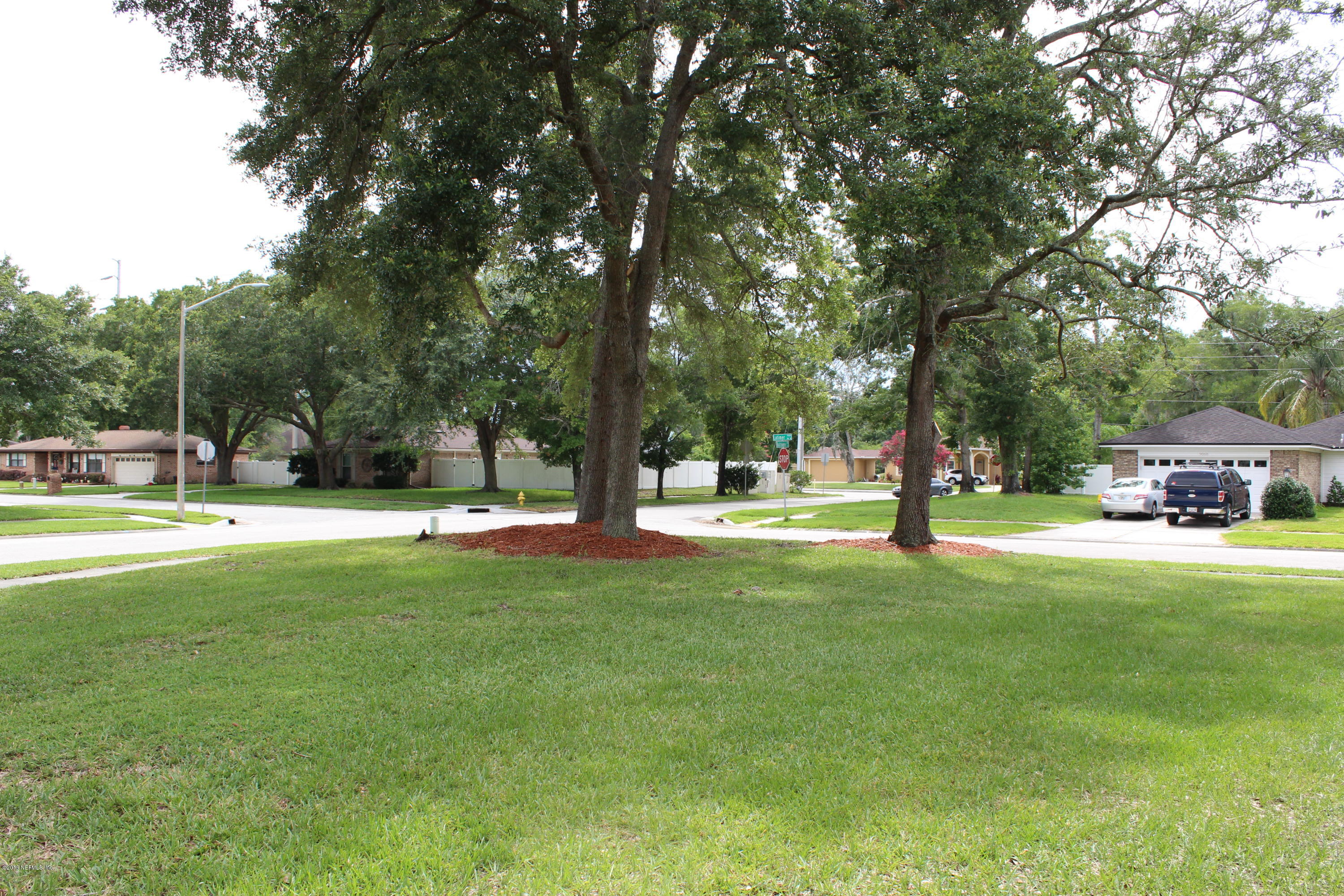 4823 Rathbone Drive Jacksonville, FL 32257 - Photo 4 of 33 IMG_1323