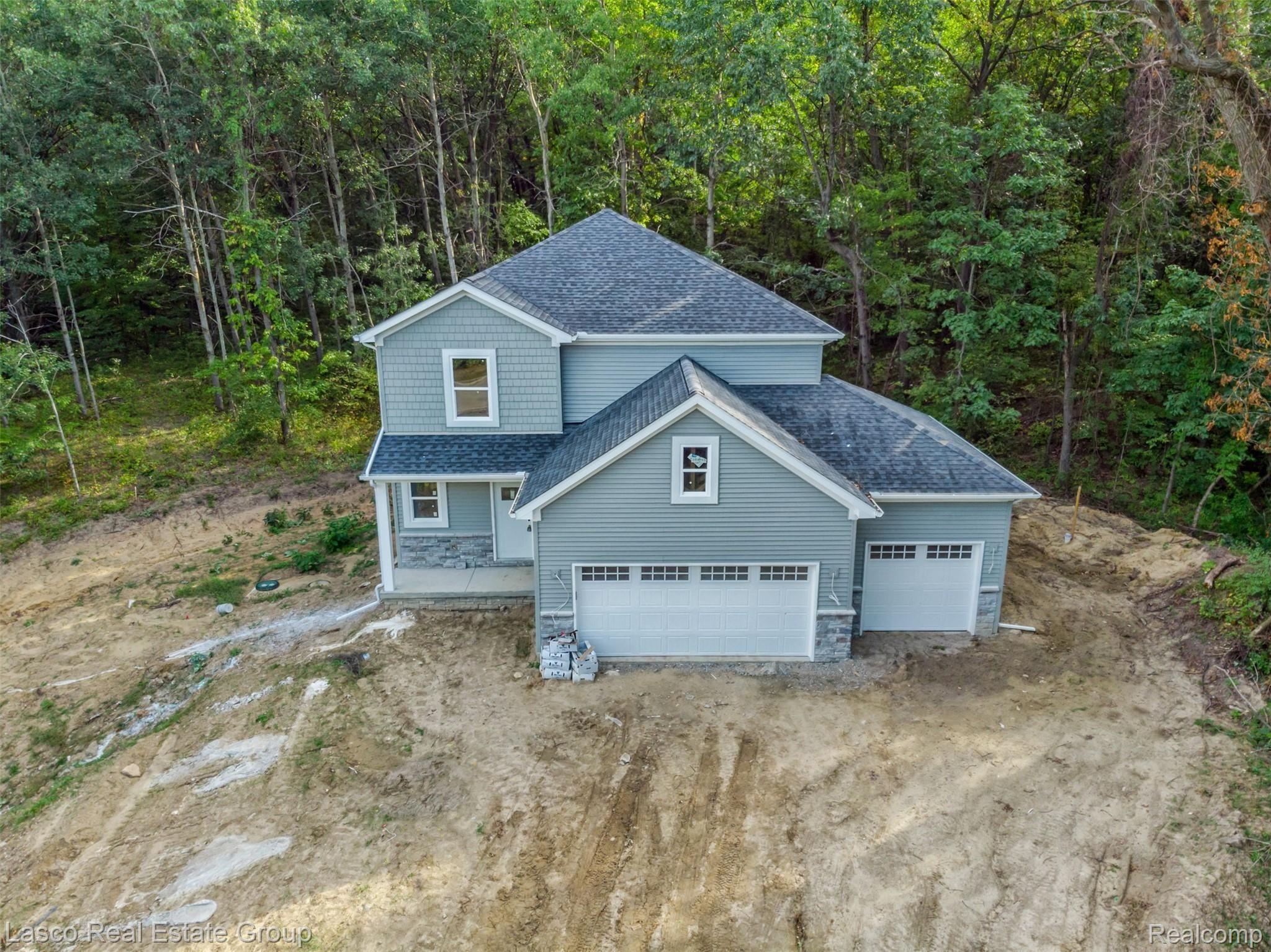 16103 Catalpa Ridge Holly, MI 48442 - Photo 2 of 29 10.jpg