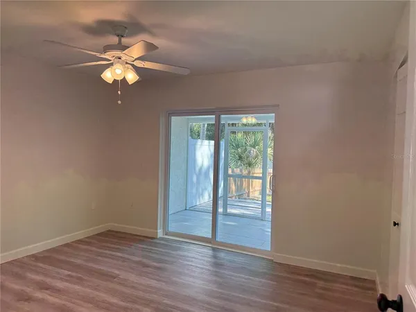 $1,975 | 4503 Hale Street, Sarasota, FL 34233