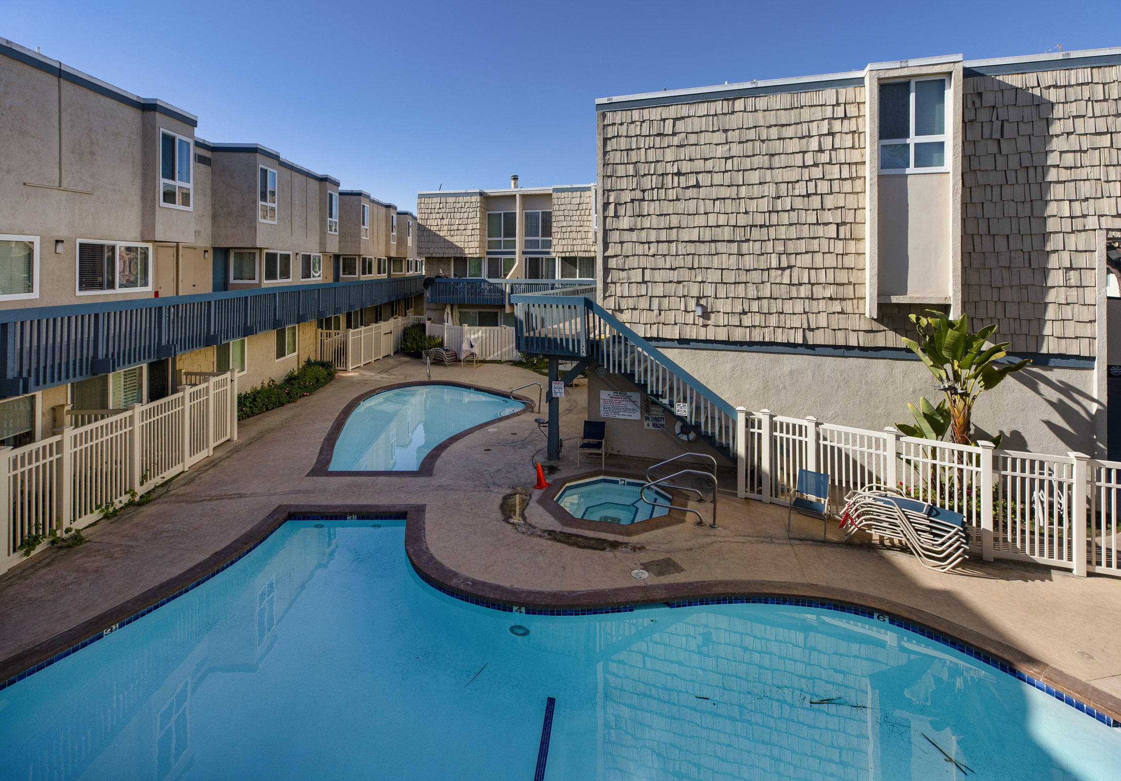 4700 Sandyland Road, Unit 48 Carpinteria, CA 93013 - Photo 13 of 16 Pool