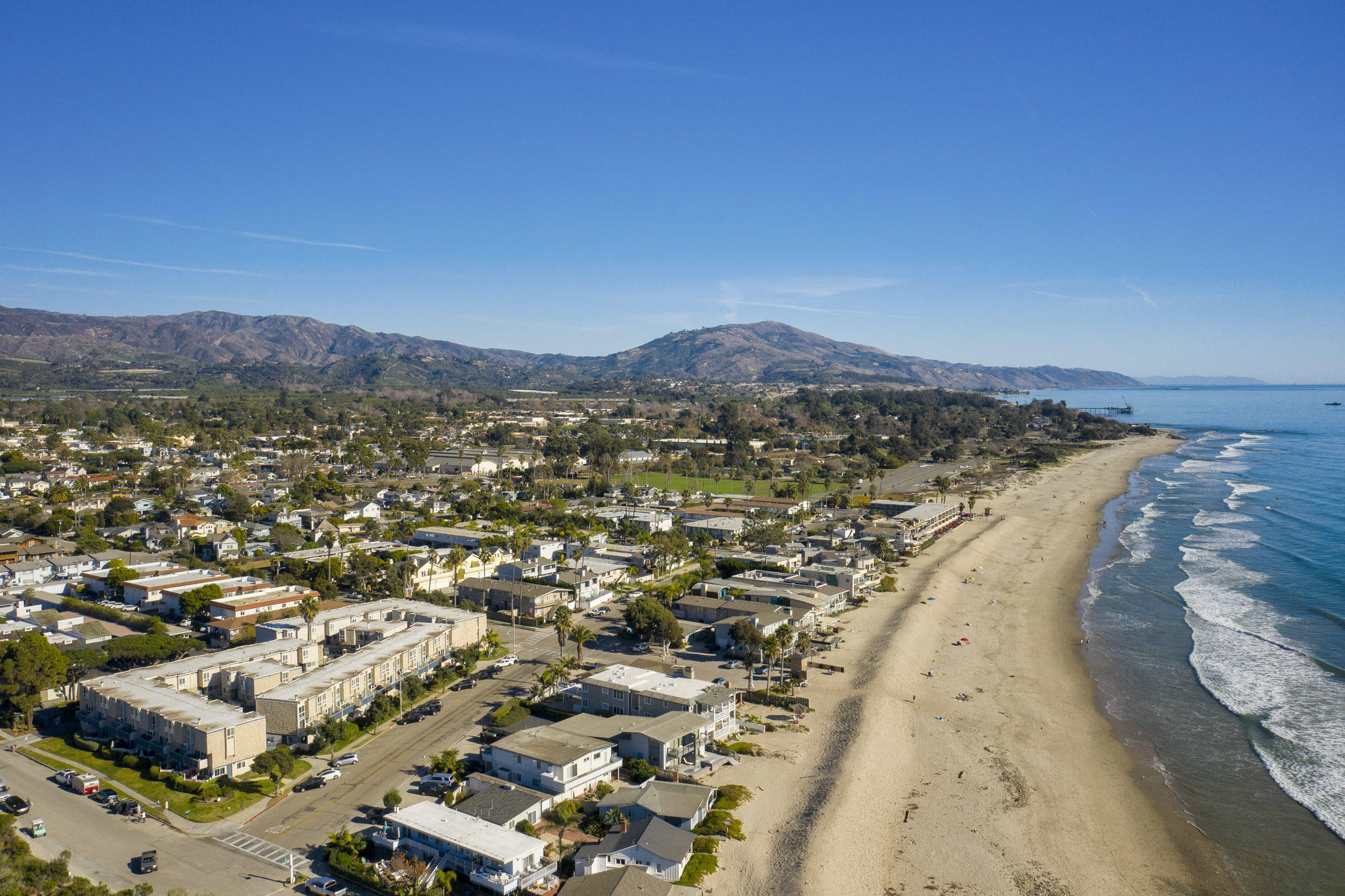 4700 Sandyland Road, Unit 48 Carpinteria, CA 93013 - Photo 2 of 16 Carpinteria City Beach
