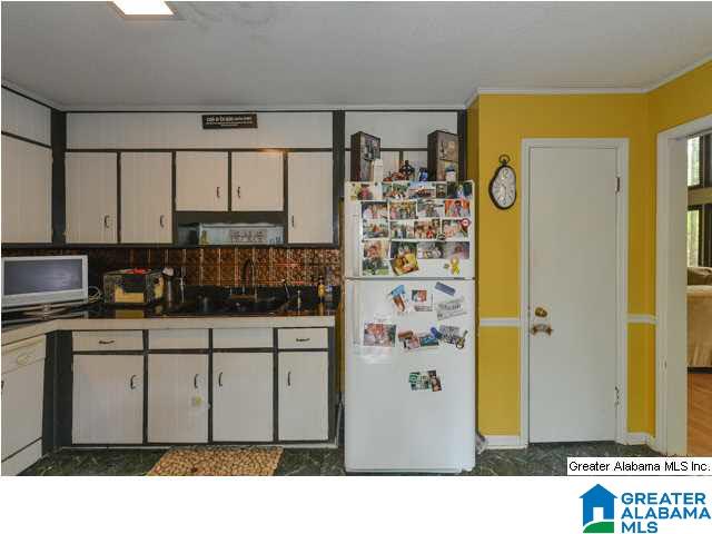 3 Oak Ridge Lane Pelham, AL 35124 - Photo 8 of 25