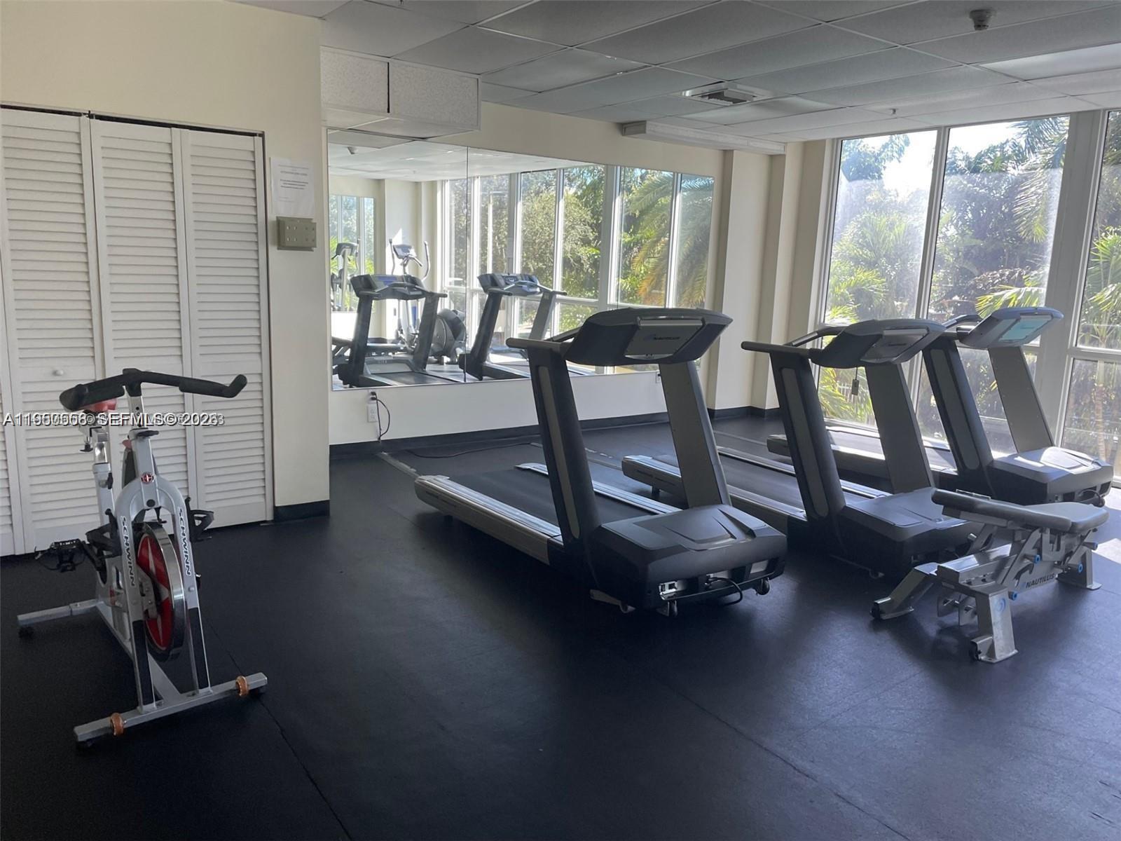 3500 Coral Way, Unit 711 Miami, FL 33145 - Photo 4 of 9